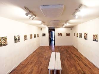 Výstava AMERICA STILL LOVES ME AND I  LOVE AMERICA TOO | The Living gallery, Brooklyn, New York, USA